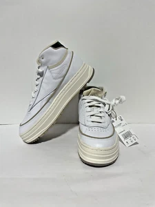 Sz 8 Woman's Sneakers Reebok Lifestyle Club C Geo Mid 100048012 - Picture 1 of 6