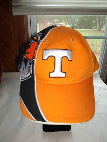 Tennessee Volunteers Hat With Mascot On It Cover