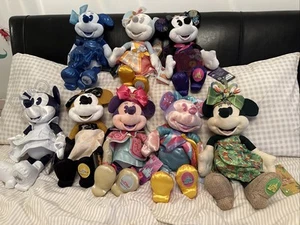 Disney Minnie Mouse Die Hauptattraktion Plüsch x8 Limited Edition - Bild 1 von 17