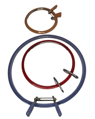 Lot of 3 Spring Pinch Tension Plastic Metal Embroidery Hoops 3.5" 5" 7" preowned - Image 1 of 4