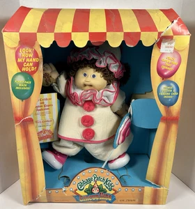 VTG 1985 Cabbage Patch Kids Circus Clown Cuddly Crinkles Doll IN BOX NEW! - Picture 1 of 9