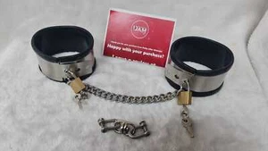 BDSM Handcuffs Silicone edge BLACK with chains 15 - 22 cms, Stainless Steel, - Picture 1 of 6