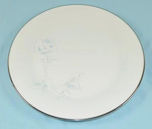 Plato de cena patrón Noritake Virtue 2934 - hecho en Japón - Imagen 1 de 1