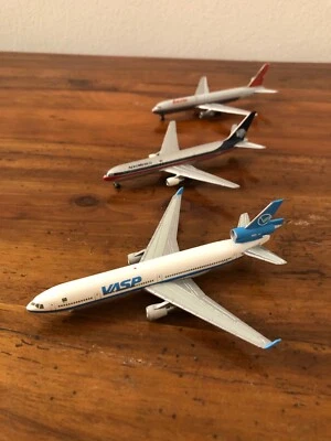 Lotto N.3 EBOND-BOEING 767-300  - AMA220801 - Immagine 1 di 4