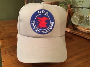 Nueva Asociación Nacional de Rifles. Gorra de instructor certificado por la NRA, GRIS, SnapBack - Imagen 1 de 5