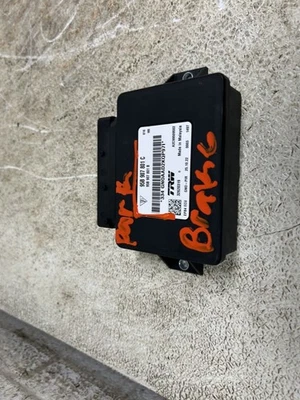 Módulo de control de freno de estacionamiento Porsche Macan 2023 número de pieza OEM 95B907801C Foto 1 de 4