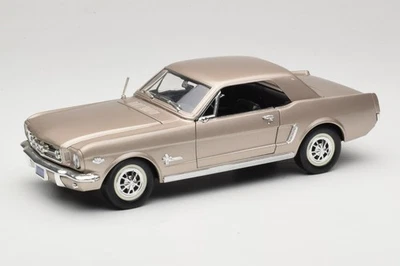 6127 Ford Mustang 1964 1/2 Silver Mira 1:18 - Image 1 of 4