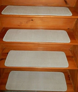 16 = Step 9" X 30" + 1 Landing 30" x 30" Stair Treads Staircase WOOL 100% Carpet - Picture 1 of 4