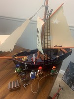 playmobil pirate ship 5810