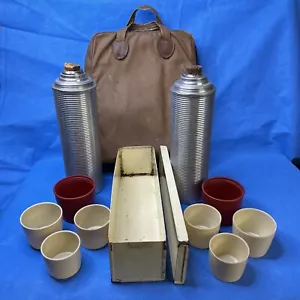 Vintage Thermos King Seeley Picnic Set 2 Thermoses 6 Cups and Case 1950’s Retro - Picture 1 of 19