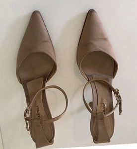 BCBG Maxazria Satin Stiletto Bronze Dress Heels 8B Leather Sole Made in Italy - Picture 1 of 5