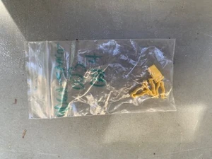 GM EXTERIOR ROCKING MOULDING RETAINER CLIP  2 PIECES  ORIGINAL GENUINE OEM - Picture 1 of 1