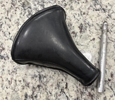 VINTAGE SCHWINN APPROVED BIKE SEAT DUAL SPRING TOURING SEAT SADDLE With Post - Image 1 of 4