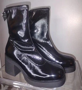 Black Boots Eco Friendly - Picture 1 of 4