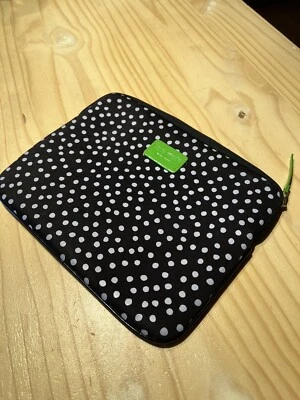 Kate Spade Tablet Case | Black Polka Dot Foto 1 de 4