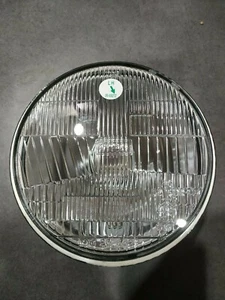 Triumph Speed Four/Triple 955i Scheinwerfer symmetrisches Muster T2700539 UVP £100 - Bild 1 von 3