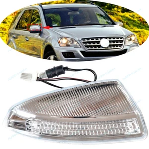 RH Door Side Mirror Turn Signal Light For Mercedes Benz W164 ML350 ML550 GL450 - Picture 1 of 6
