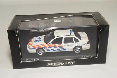 A23 1:43 MINICHAMPS VOLVO S70 S 70 POLIZIA POLIZIA POLIZIA OLANDESE COME NUOV... - Immagine 1 di 4
