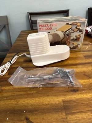 Vintage Pasta-EZEE P.E. 1000 New Open Box Never Used - Image 1 of 4