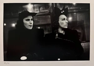 Walker Evans Two Women on a Subway (c1938) Original Silber Gelatine Auflage von 75 - Bild 1 von 8