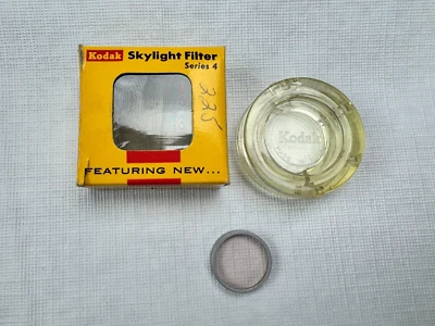 Kodak Skylight Filter Series 5 Wratten No. 1A Series 4 Vintage Original Box Case - Image 1 of 4