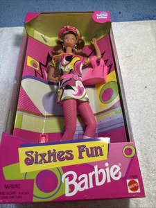 1997 SIXTIES FUN BARBIE, Red Hair Special Edition Puppe Mattel 17693, NRFB - Bild 1 von 7
