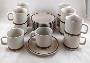 Set of 12 Cups/ 10 Saucers Vintage Woodhaven Collection - Picture 1 of 12