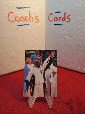 1997 UD Collector's Choice Michael Jordan #394 Chicago Bulls JUNK WAX  JORDANS  - Image 1 of 3