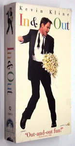 IN & OUT New VHS Kevin Kline Needs To Decide If His Is Gay Before He Marries CC - Imagen 1 de 3