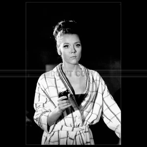 Photo F.007894 DIANA RIGG (ON HER MAJESTY'S SECRET SERVICE) 1969 - Afbeelding 1 van 1
