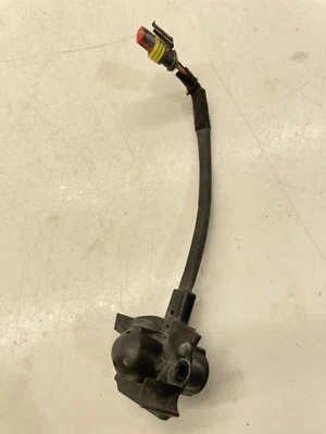 Exhaust Valve Asm thru 420854089 Pos Sen.  - 2018 Skidoo Renegade Enduro 48622 - Image 1 of 4