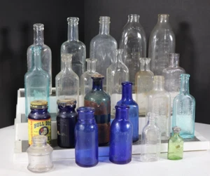 Antike & Vintage Apothekerflasche Konvolut - 24+ Glasflaschen - Kobalt, klar bsk - Bild 1 von 10