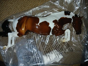 Breyer Horse horse Hoopla Glossy Jumper breyerfest - Picture 1 of 2