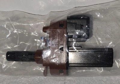 Clutch Starter Safety Switch For 03-05 Mazda 6 GJ45Q7 - Image 1 of 4