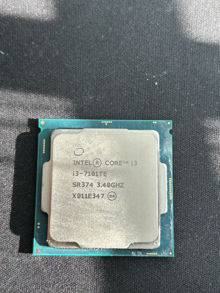7Th Gen Intel Core i3-7101TE  CPU processor SR374 dual-core 3.4GHz NEW - Image 1 of 1