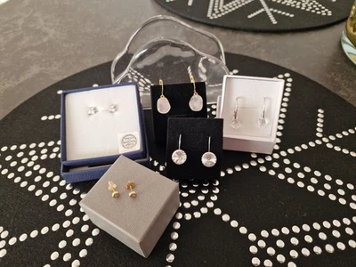 Ohrringe 5-teilig, Swarovski Stecker, Hänger Modeschmuck Silber und vergoldet - Bild 1 von 4