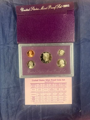 1992 S  US Mint Proof Set in Original Box US Mint (5 Coin Set) - Image 1 of 3