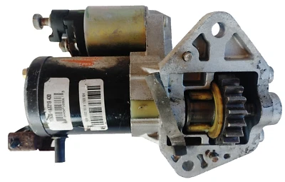 2004-2007 Saturn Vue Electrical Engine Starter Motor 12593701 12582045 - Image 1 of 4