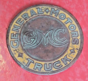 Vintage 1910-30 OEM GMC General Motors Truck Radiator Badge Emblem - Picture 1 of 5