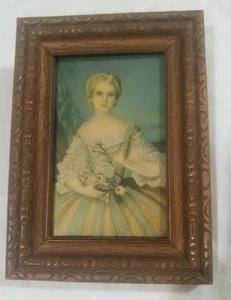 Antiguo marco de madera tallada con estampado Nattier retrato de Madame Louise De France  - Imagen 1 de 4