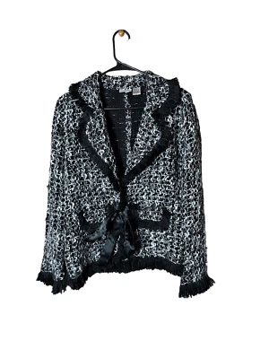 Suéter/Abrigo Vintage NEWPORT NEWS Blanco y Negro Acrílico Tejido Cinta Corbata Talla 8 Foto 1 de 4