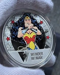 Moneda de plata de prueba Niue Wonder Woman 2021 edición limitada de 1 oz - Imagen 1 de 12