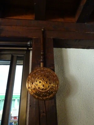 art populaire  CUIVRE ancienne chaufferette de lit === décor campagnard  - Photo 1/4