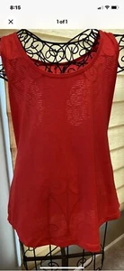 Old Navy Active Semi-Fitted Sleevless Coral Racer Back Tank Size Medium - Picture 1 of 1