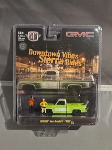 2025 M2 Machines Diorama Squarebody 1976 GMC Sierra Grande 15 Downtown Vibes R11 - Picture 1 of 8