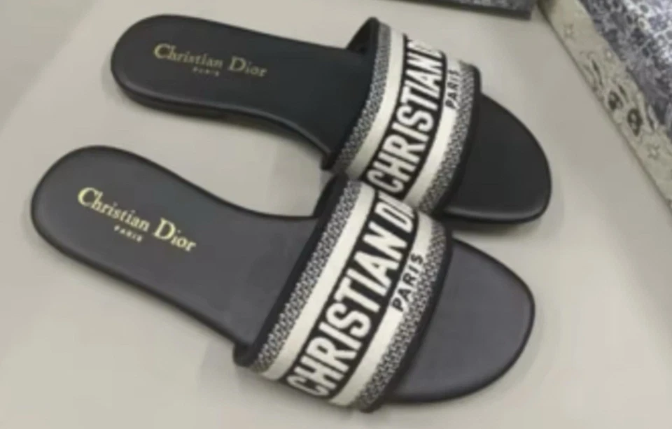 Sandalias Christian Dior Dway Slide Foto 1 de 1