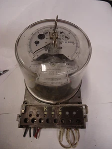 GENERAL ELECTRIC 700X31G2 TYPE VM-65-A KILOWATTHOURS METER - Picture 1 of 7