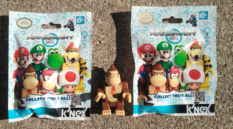K'NEX MARIO KART WII Nintendo blind bag Mini Figure. Qty 2. 2012 Factory Sealed. - Image 1 of 1