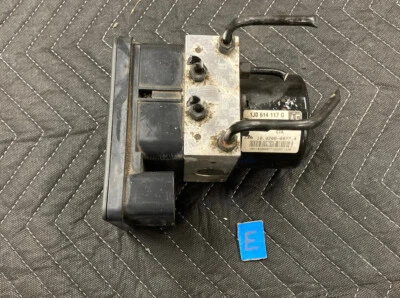 Volkswagen VW Jetta MK4 1999-05 módulo de freno ABS 1j0614117 Beatle OEM #2424M Foto 1 de 4