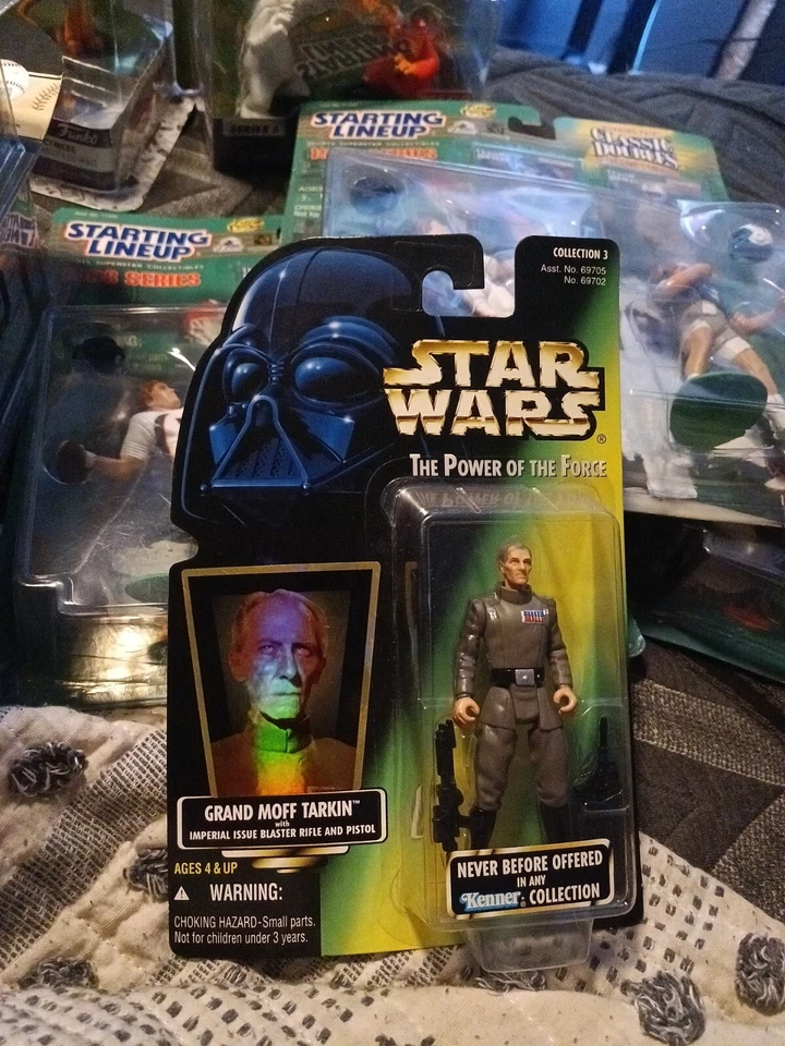 ¡NUEVA FIGURA DE ACCIÓN KENNER STAR WARS POTF GRAND MOFF TARKIN! A126 Foto 1 de 1